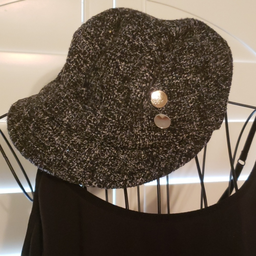 Knit womans hat